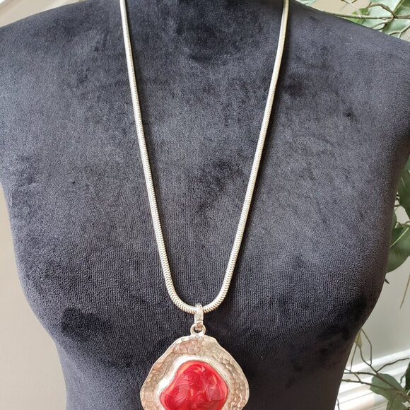 Women's Silver Plated Red Sard Gemstone Snake Chain Pendant Necklace with Barrel - Picture 2 of 6